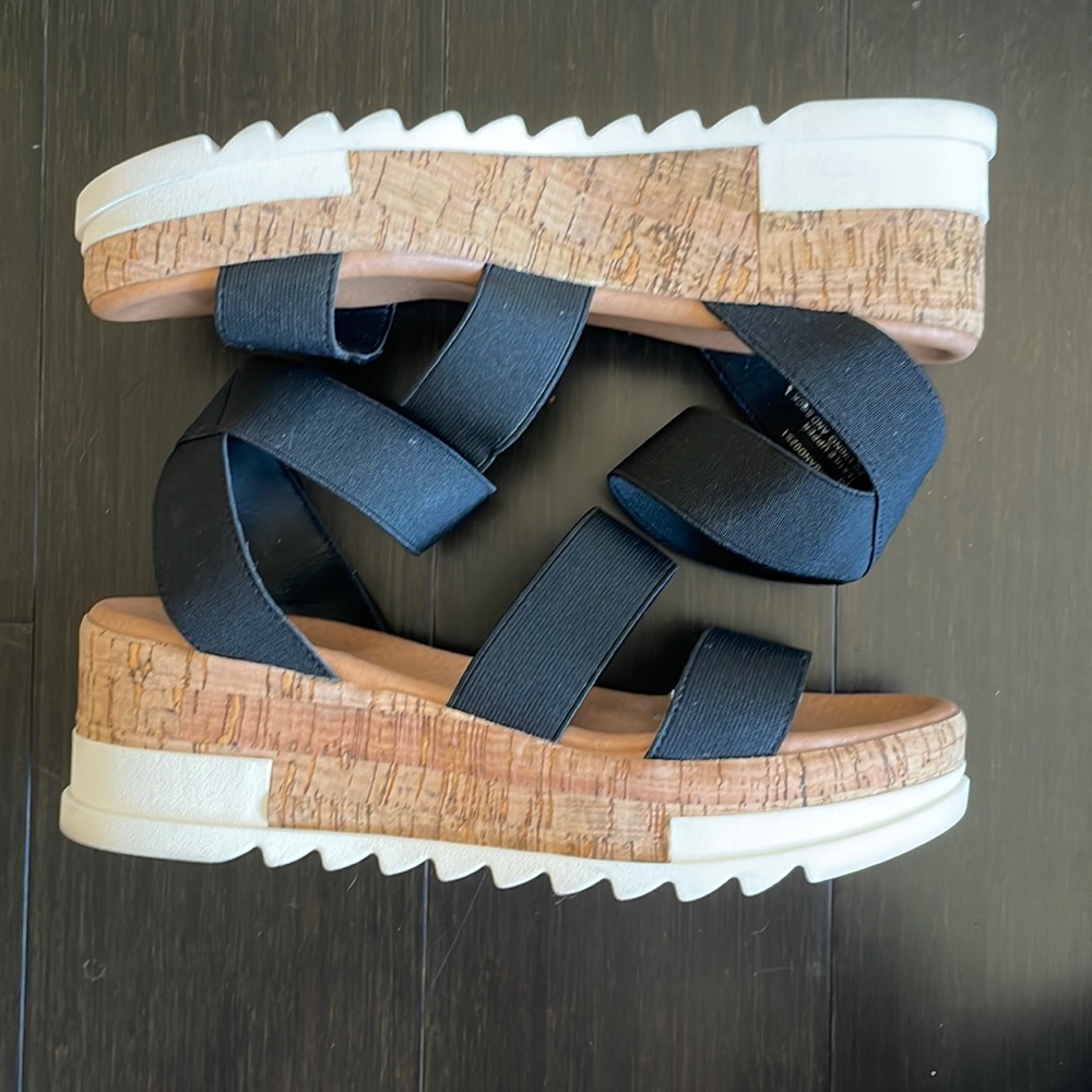 Steve Madden Wedges